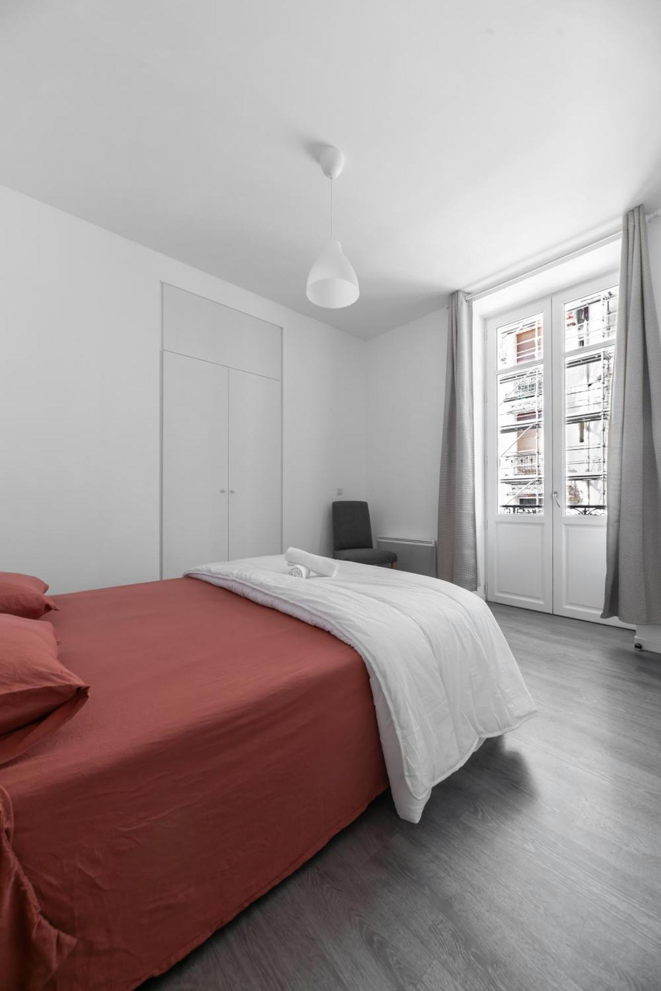 Le Brit - Grand Appartement Design, 3 Chambres, Centre Ville Vichy Eksteriør billede