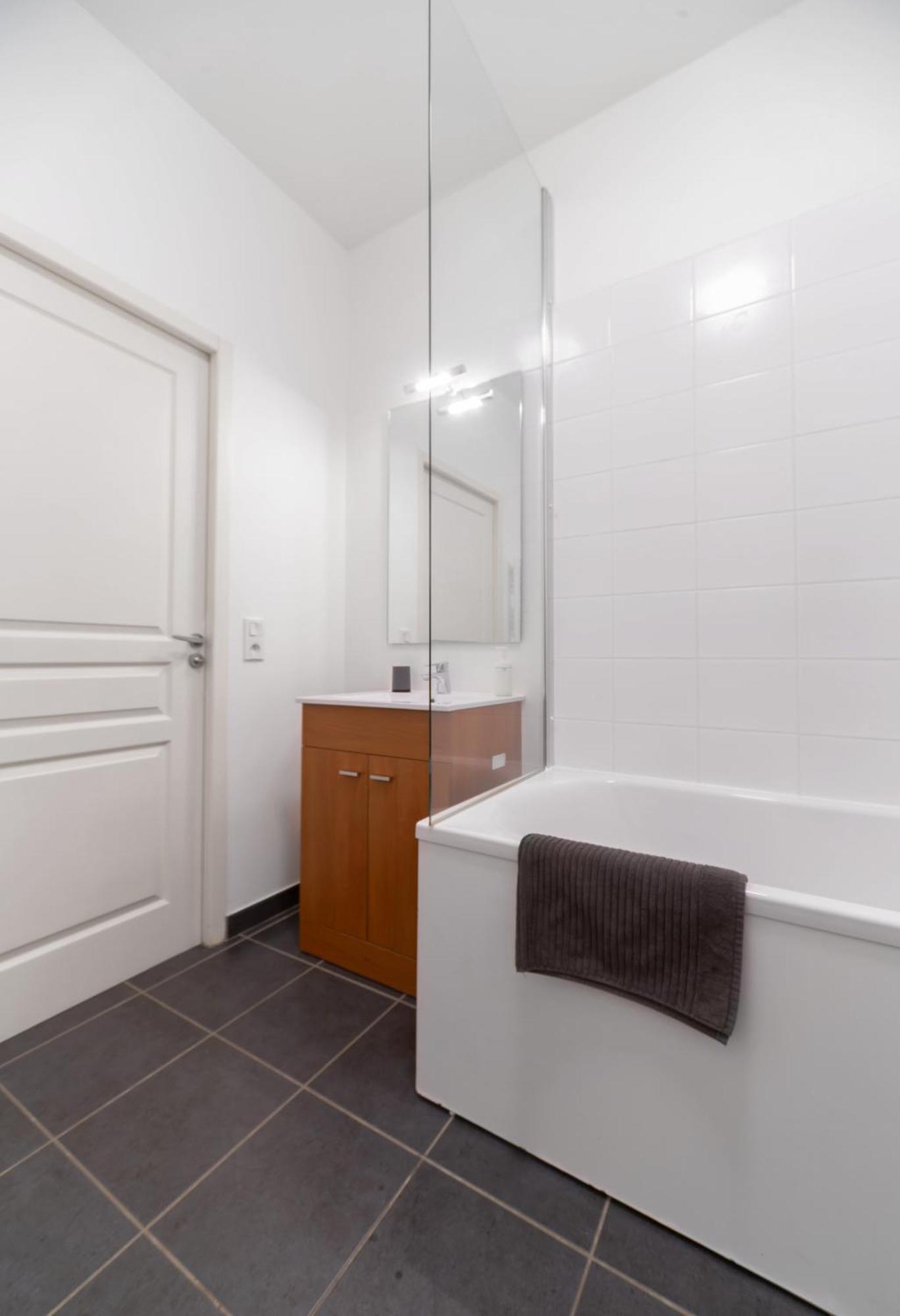 Le Brit - Grand Appartement Design, 3 Chambres, Centre Ville Vichy Eksteriør billede